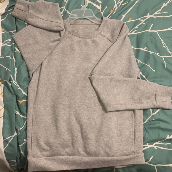 Thick gray sweater - Picture 2 of 2